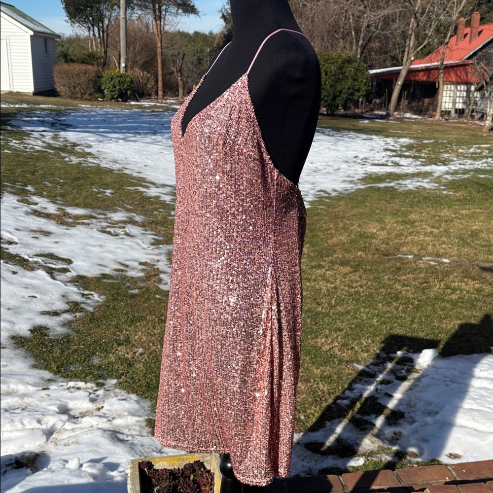 Victoria’s Secret NEW Sequin Party Rose Gold Sparkle Mini Slip Dress Large - Picture 10 of 13